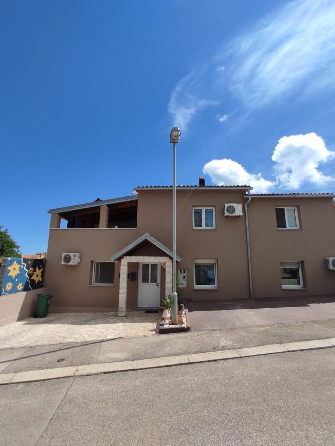 Apartment Amans